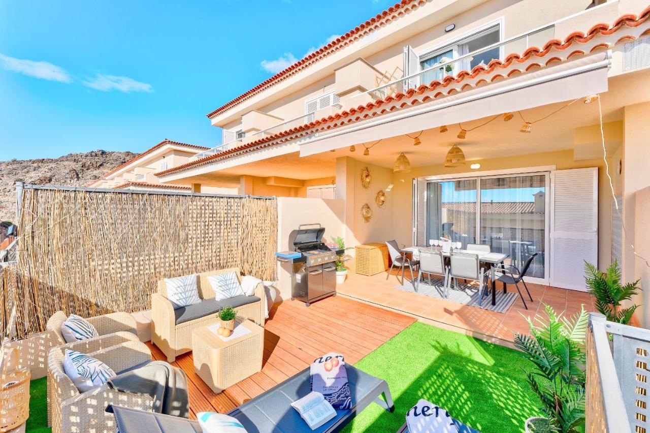 Black Beach Luxury Vacation House Puerto de Santiago  Exteriör bild